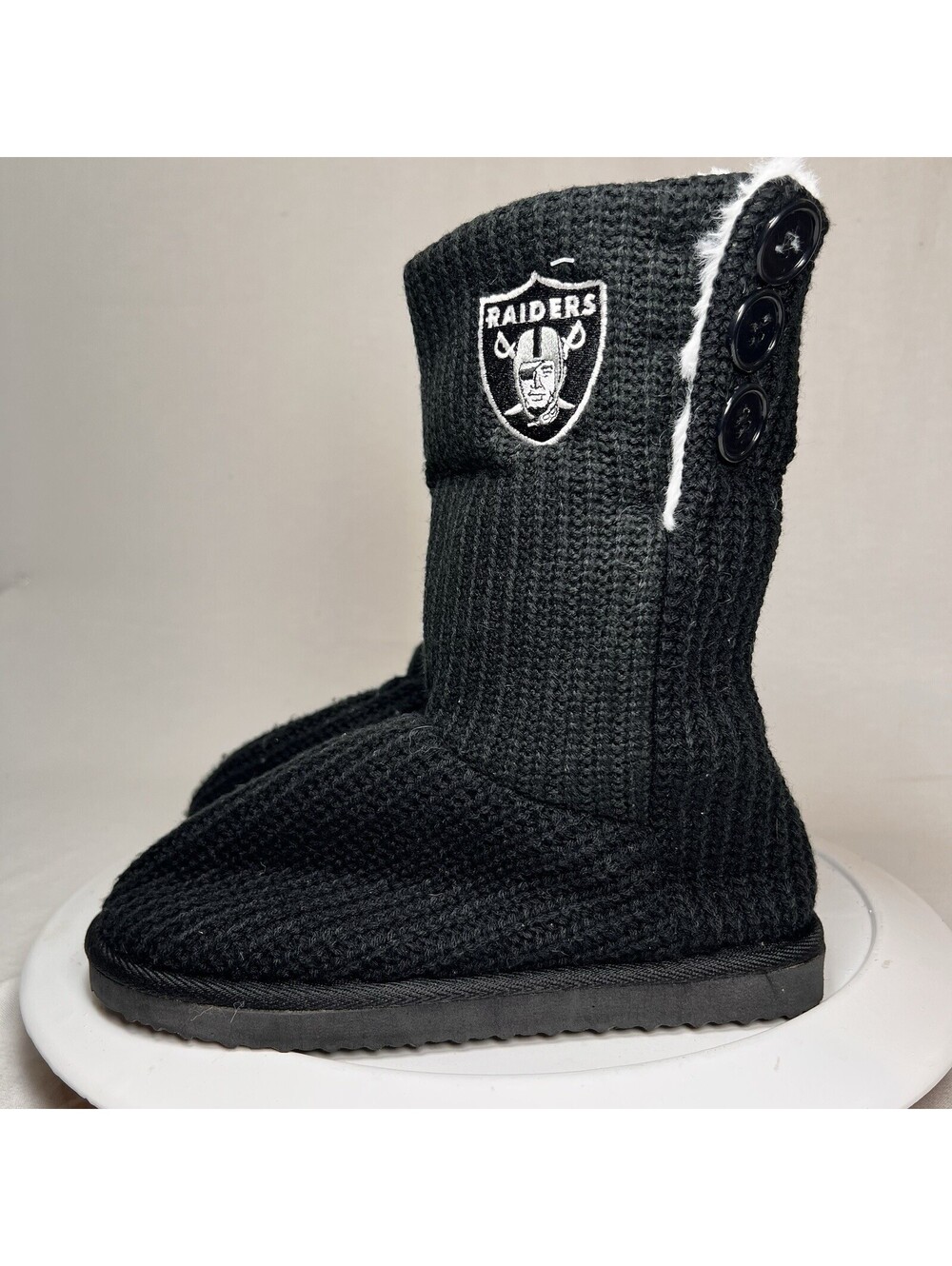 Las Vegas Raiders NFL Women’s Slippers Size M (8-9)